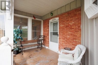 95 BOND STREET E Kawartha Lakes (Fenelon Falls) Ontario photo 5
