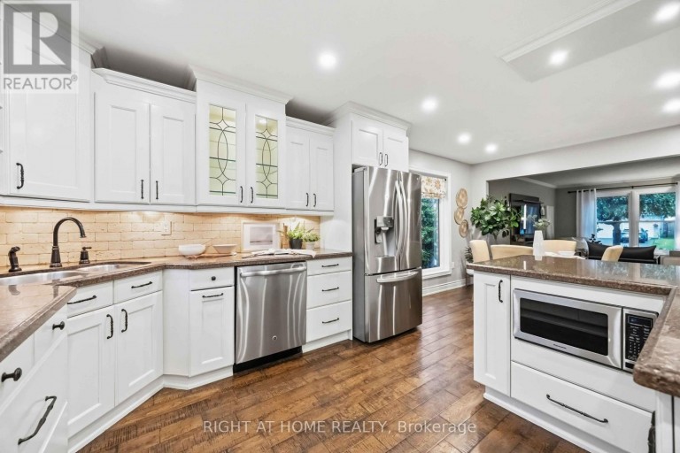 57 MORNING GLORY CRESCENT, Whitby (Rolling Acres), Ontario, L1R1N5