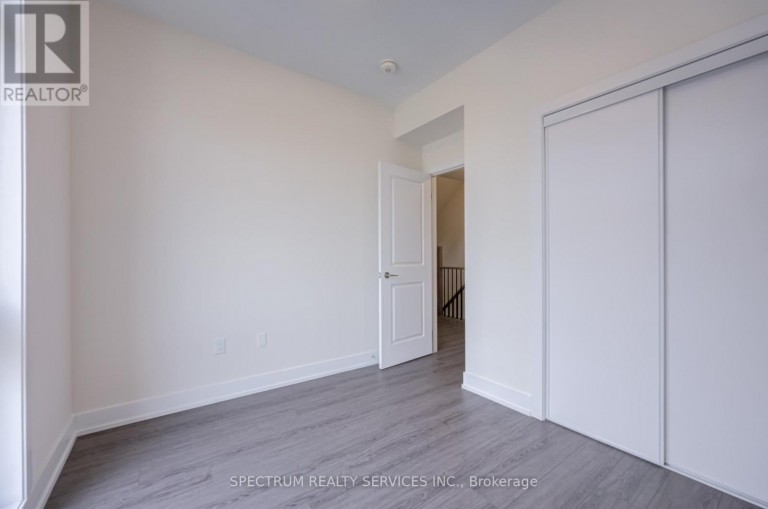 3 - 7 PHELPS LANE, Richmond Hill (Oak Ridges), Ontario, L4E1J4