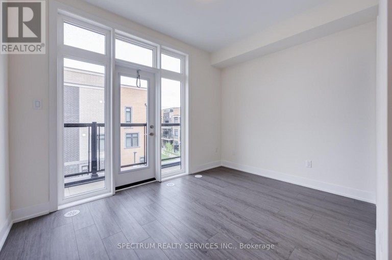 3 - 7 PHELPS LANE, Richmond Hill (Oak Ridges), Ontario, L4E1J4