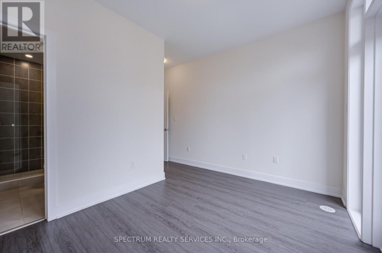 3 - 7 PHELPS LANE, Richmond Hill (Oak Ridges), Ontario, L4E1J4