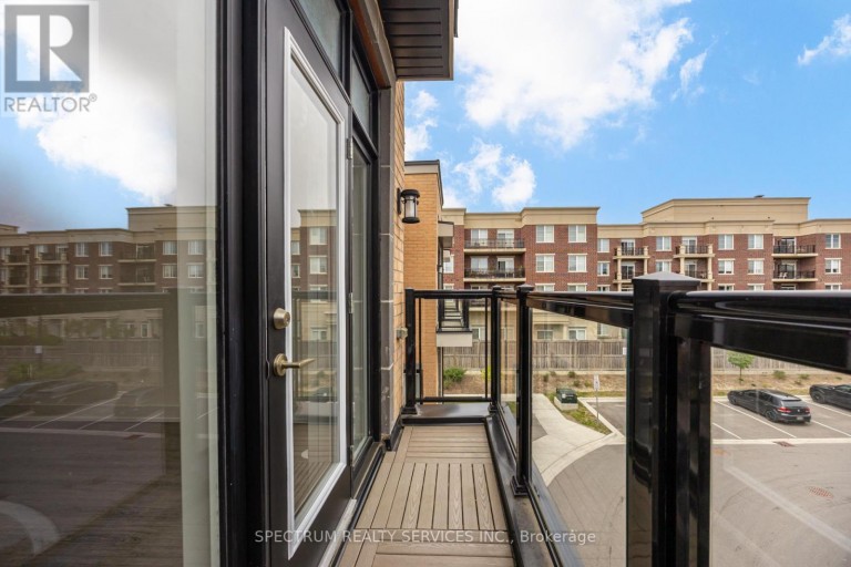 3 - 7 PHELPS LANE, Richmond Hill (Oak Ridges), Ontario, L4E1J4