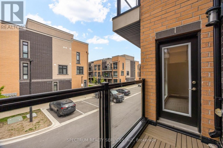3 - 7 PHELPS LANE, Richmond Hill (Oak Ridges), Ontario, L4E1J4