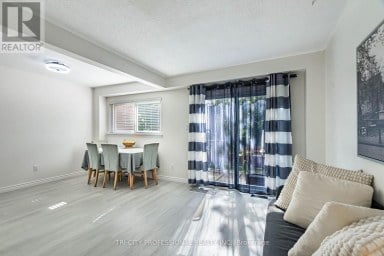 25 CRAIGLEIGH CRESCENT Brampton (Avondale) Ontario photo 12