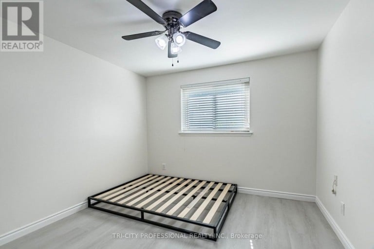 25 CRAIGLEIGH CRESCENT, Brampton (Avondale), Ontario, L6T2E3