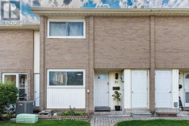 25 CRAIGLEIGH CRESCENT Brampton (Avondale) Ontario photo 6