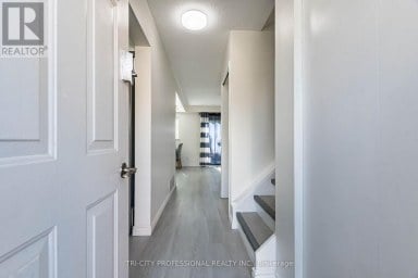 25 CRAIGLEIGH CRESCENT Brampton (Avondale) Ontario photo 7