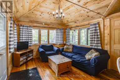 68 TINY BEACHES ROAD S Tiny Ontario photo 11