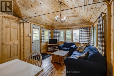 68 TINY BEACHES ROAD S Tiny Ontario photo 12