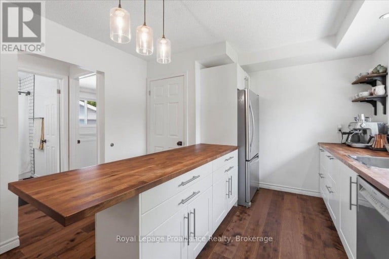 24 HARVEST CRESCENT, Belleville (Belleville Ward), Ontario, K8P4M3