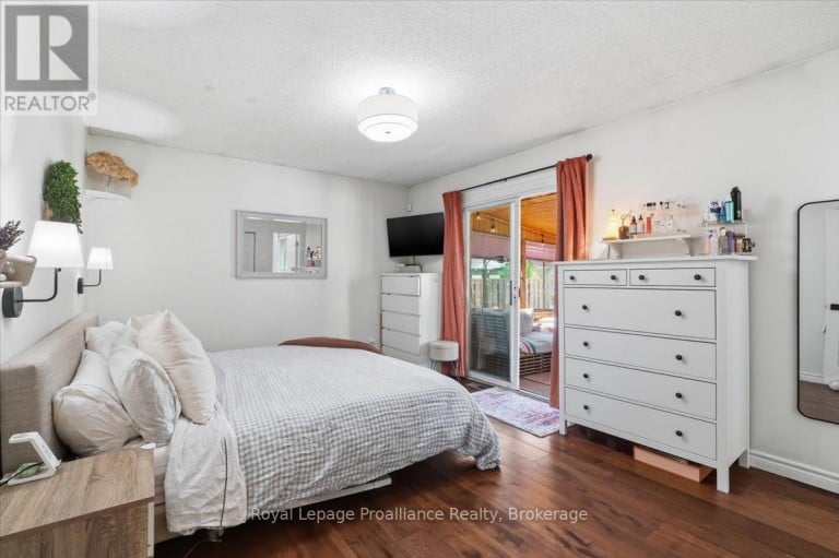 24 HARVEST CRESCENT, Belleville (Belleville Ward), Ontario, K8P4M3