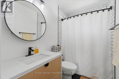 24 HARVEST CRESCENT Belleville (Belleville Ward) Ontario photo 19