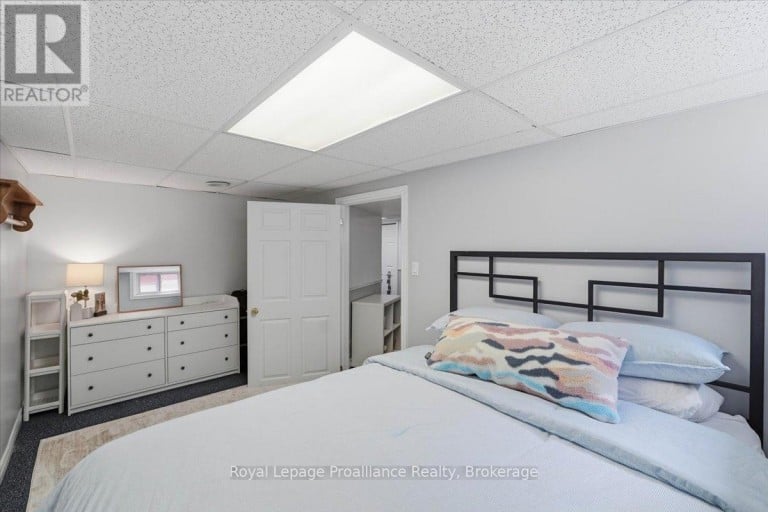 24 HARVEST CRESCENT, Belleville (Belleville Ward), Ontario, K8P4M3