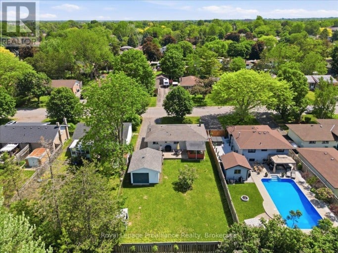 24 HARVEST CRESCENT, Belleville (Belleville Ward), Ontario, K8P4M3
