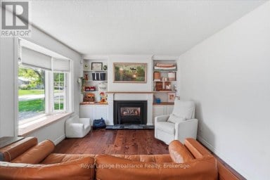 24 HARVEST CRESCENT Belleville (Belleville Ward) Ontario photo 7