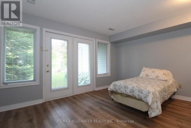 7 - 48 ONTARIO STREET S Lambton Shores (Grand Bend) Ontario photo 22