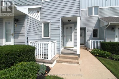 7 - 48 ONTARIO STREET S Lambton Shores (Grand Bend) Ontario photo 5