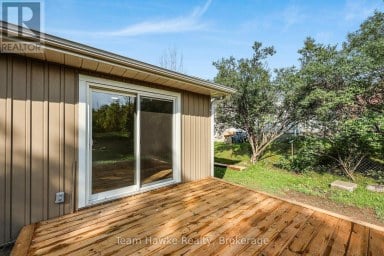 45 EASTON AVENUE Tay Ontario photo 26