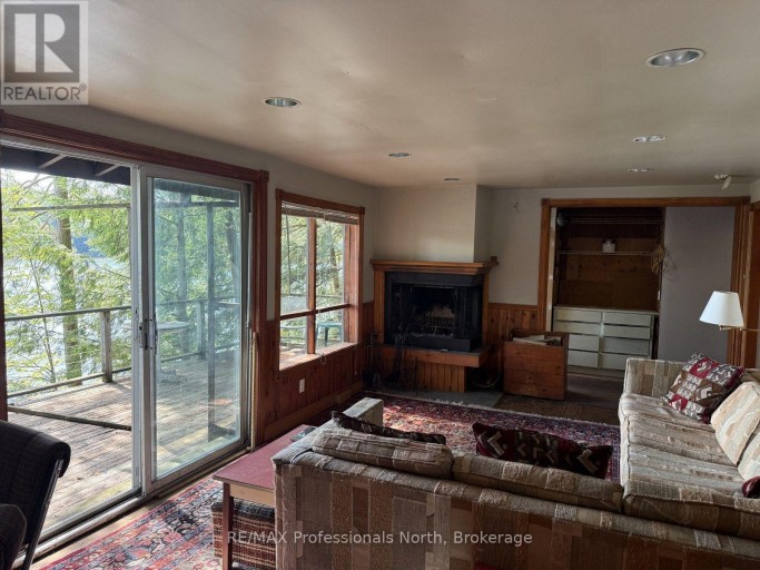 1019 ARROWHEAD DRIVE, Highlands East (Glamorgan), Ontario, K0M1S0