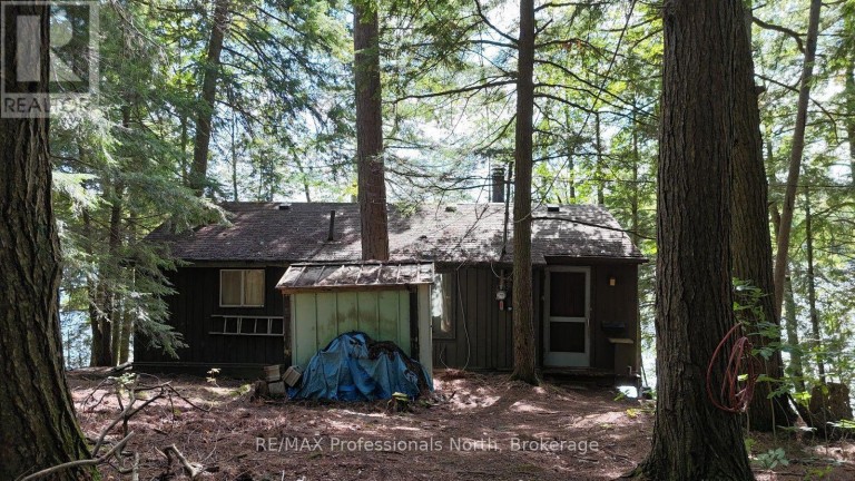 1019 ARROWHEAD DRIVE, Highlands East (Glamorgan), Ontario, K0M1S0