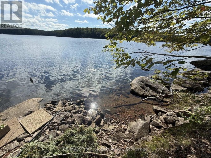 1019 ARROWHEAD DRIVE, Highlands East (Glamorgan), Ontario, K0M1S0