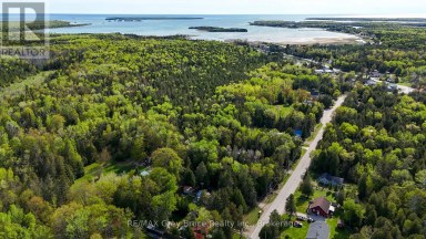 UNIT 6 STOKES BAY ROAD Northern Bruce Peninsula Ontario photo 7
