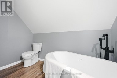 33 MAPLE AVENUE Dysart et al (Dysart) Ontario photo 32