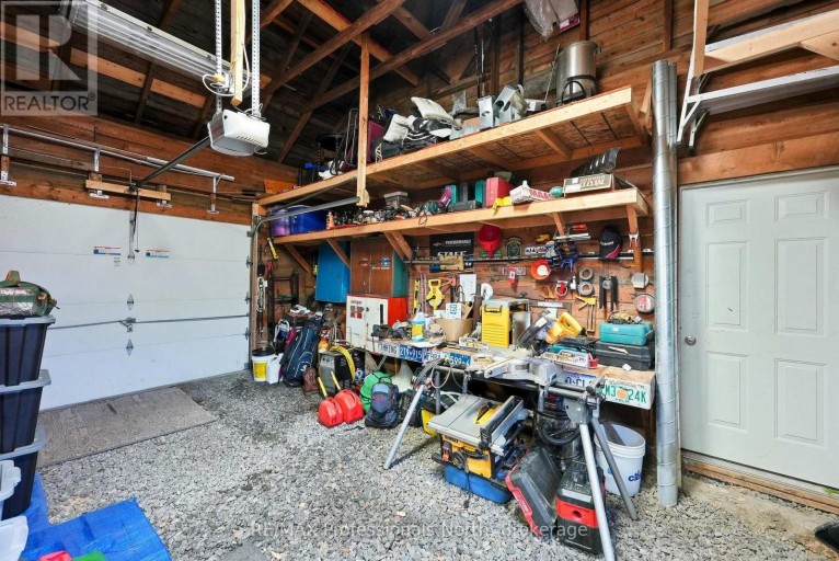 33 MAPLE AVENUE, Dysart et al (Dysart), Ontario, K0M1S0