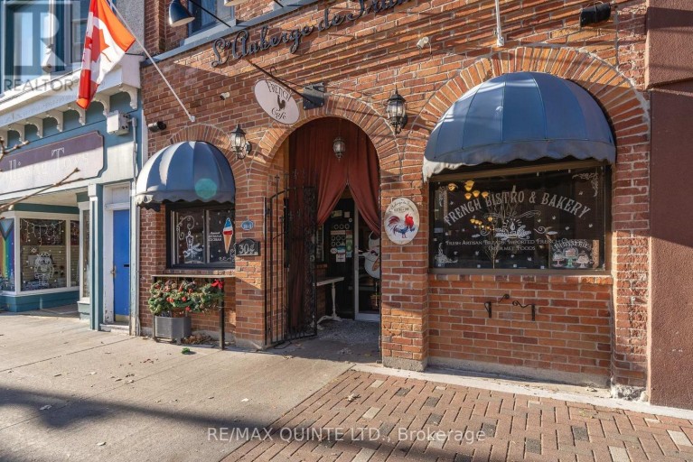 304 FRONT STREET, Belleville (Belleville Ward), Ontario, K8N2Z8