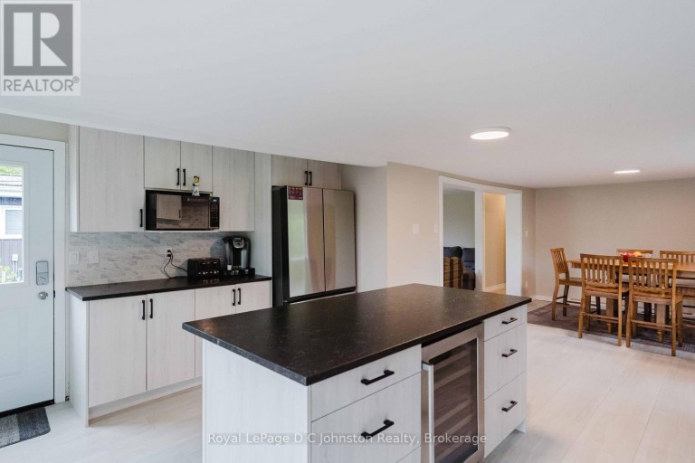229 EDWARD STREET, Saugeen Shores, Ontario, N0H2L0