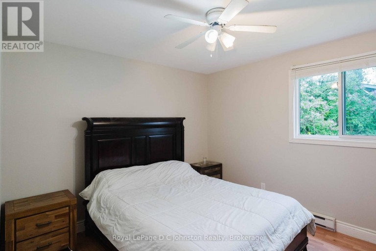 229 EDWARD STREET, Saugeen Shores, Ontario, N0H2L0
