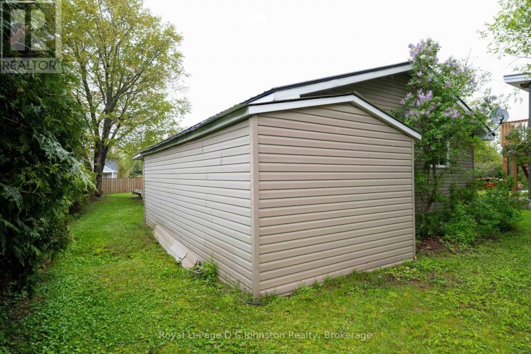 229 EDWARD STREET, Saugeen Shores, Ontario, N0H2L0