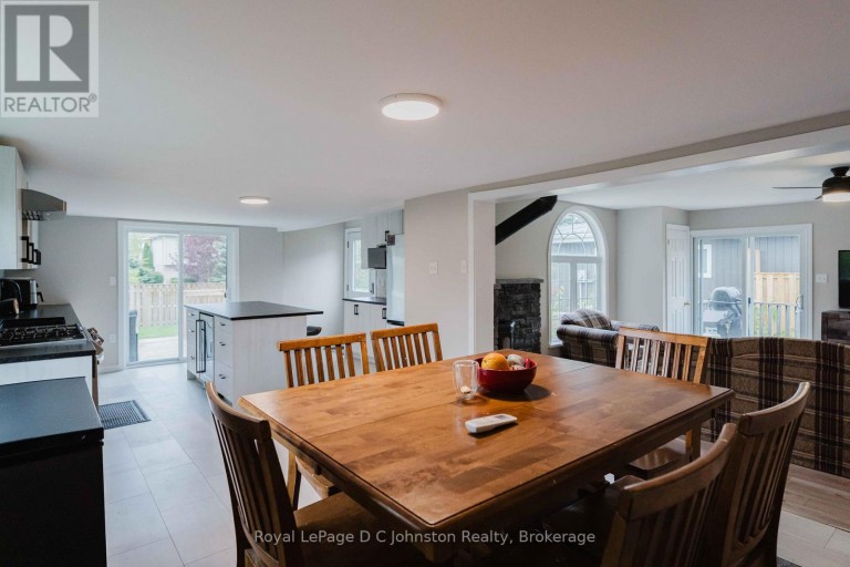 229 EDWARD STREET, Saugeen Shores, Ontario, N0H2L0