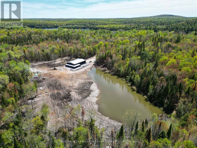 1851 CONTAU LAKE ROAD, Highlands East (Glamorgan), Ontario, K0M1R0