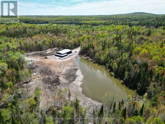 1851 CONTAU LAKE ROAD Highlands East (Glamorgan) Ontario photo 1