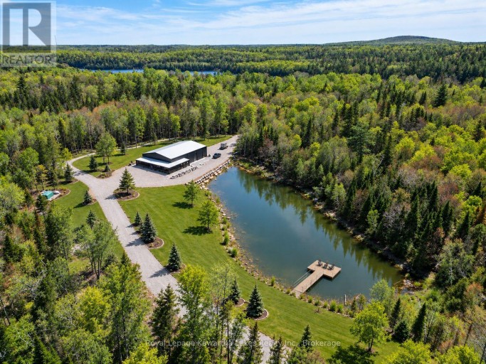 1851 CONTAU LAKE ROAD, Highlands East (Glamorgan), Ontario, K0M1R0