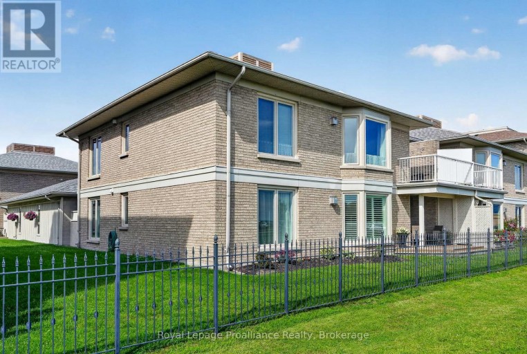 2 - 101 MARISA LANE, Cobourg, Ontario, K9A5N6