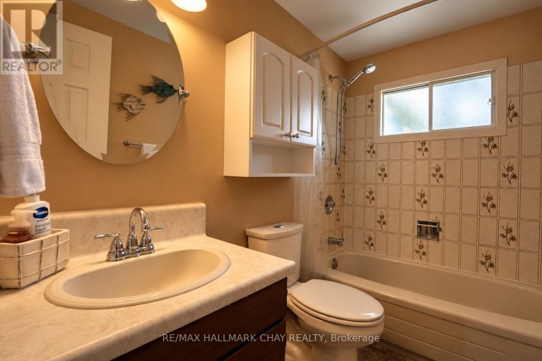 45 TAMARACK DRIVE, Oro-Medonte, Ontario, L0L1T0