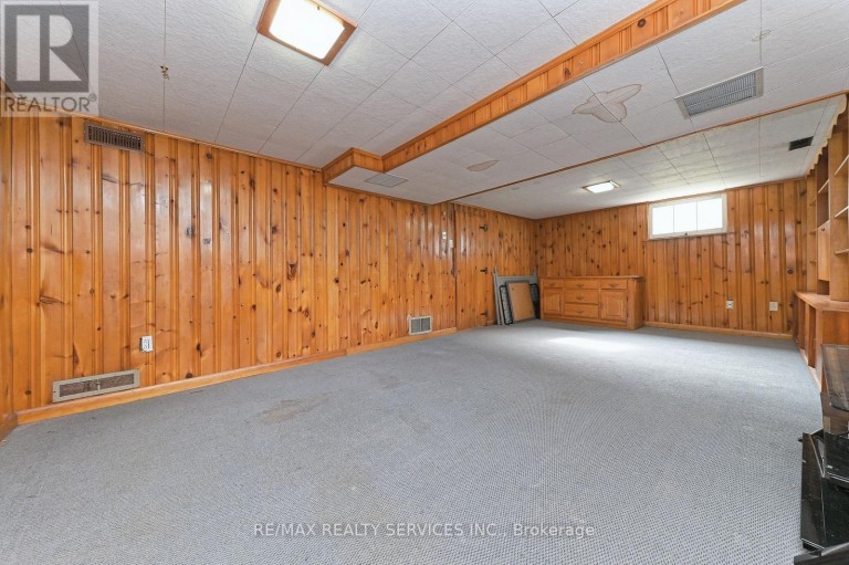 54 WOODWARD AVENUE, Brampton (Brampton North), Ontario, L6V1K4