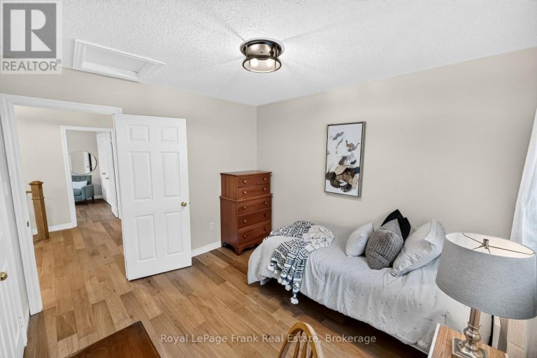 459 VICTORIA STREET, Scugog (Port Perry), Ontario, L9L1V2