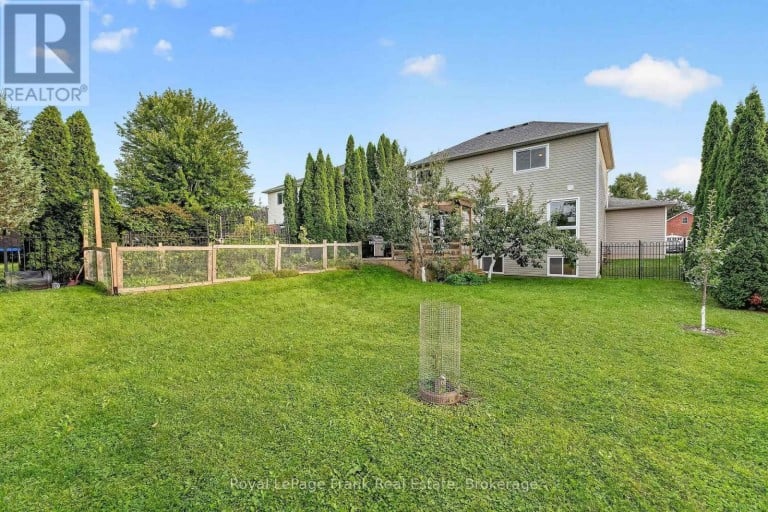 459 VICTORIA STREET, Scugog (Port Perry), Ontario, L9L1V2