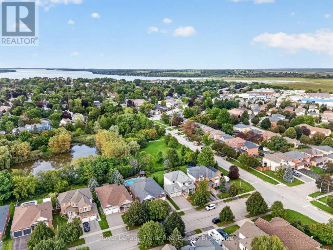 459 VICTORIA STREET, Scugog (Port Perry), Ontario, L9L1V2