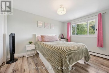 17 CARMINE PLACE Guelph (Victoria North) Ontario photo 22