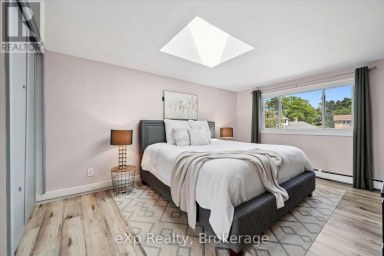 17 CARMINE PLACE Guelph (Victoria North) Ontario photo 26