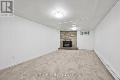 17 CARMINE PLACE Guelph (Victoria North) Ontario photo 30