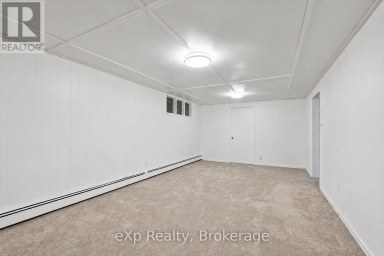 17 CARMINE PLACE Guelph (Victoria North) Ontario photo 31