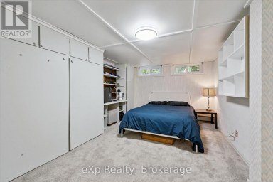 17 CARMINE PLACE Guelph (Victoria North) Ontario photo 32
