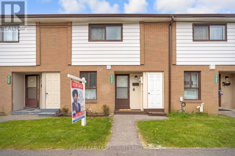 144 FLEETWOOD CRESCENT, Brampton (Southgate), Ontario, L6T2E6
