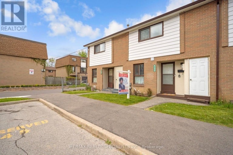 144 FLEETWOOD CRESCENT, Brampton (Southgate), Ontario, L6T2E6