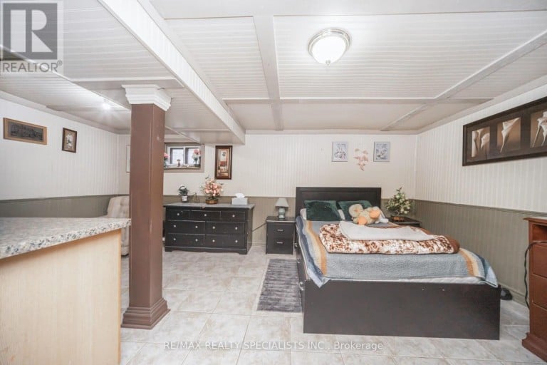 144 FLEETWOOD CRESCENT, Brampton (Southgate), Ontario, L6T2E6